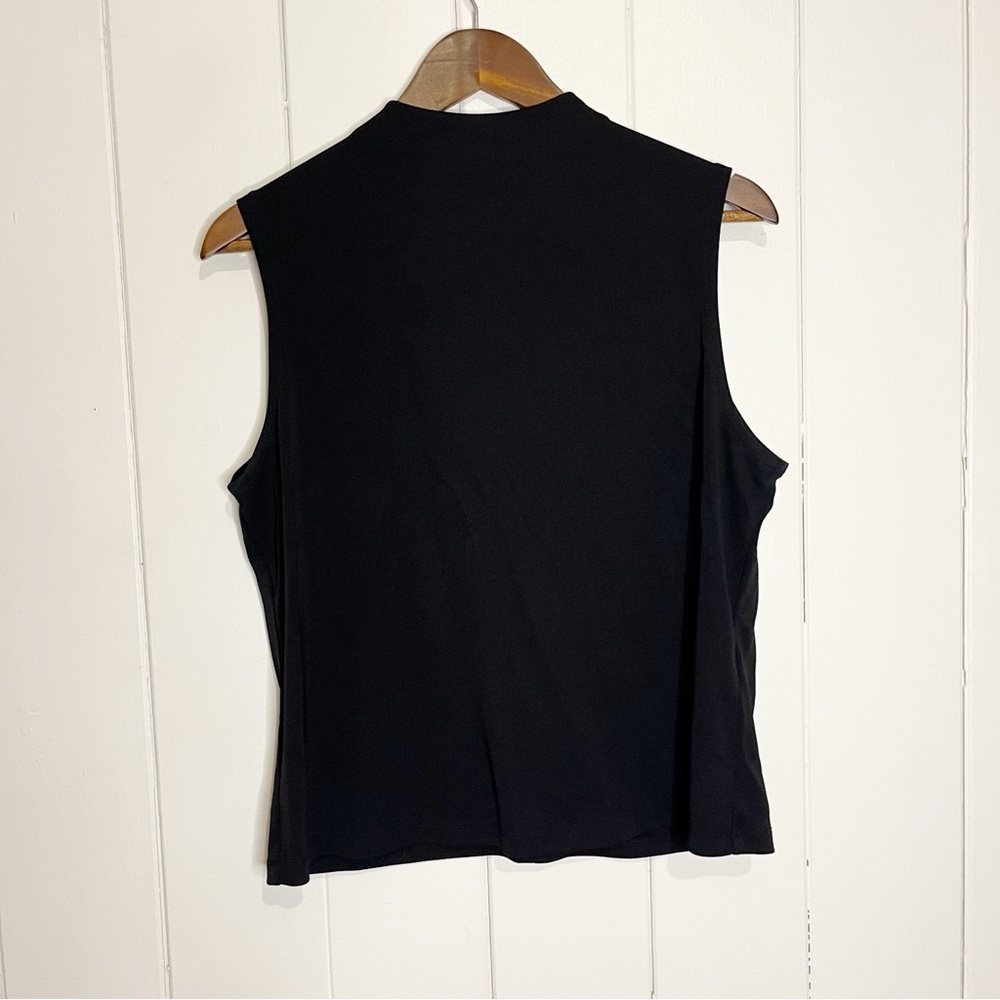 Anne Klein Black Sleeveless Blouse. Size XL.